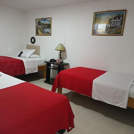 Hotel Mirador Plaza เปเรย์รา ภายนอก รูปภาพ